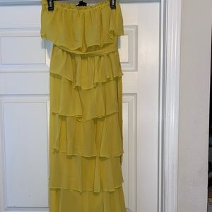 Women’s yellow ruffle tier dress
